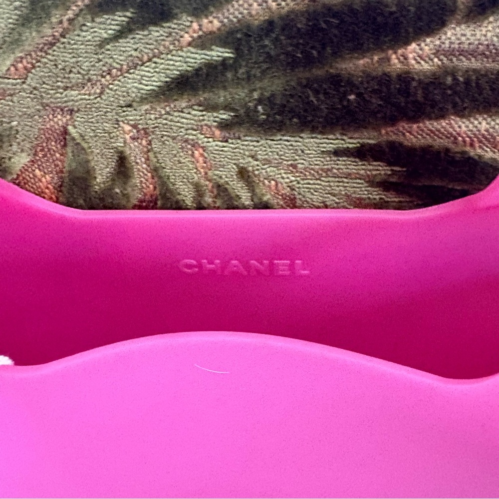 Chanel Pink Jelly Petite Shopping Tote - Picture 4 of 7